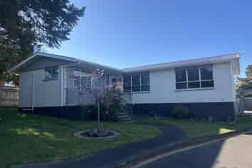 19 Pirinoa Street, Feilding