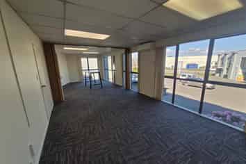 High Quality Unit in the Heart of Wigram