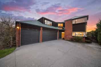 18 Hatfield Place, Avonhead