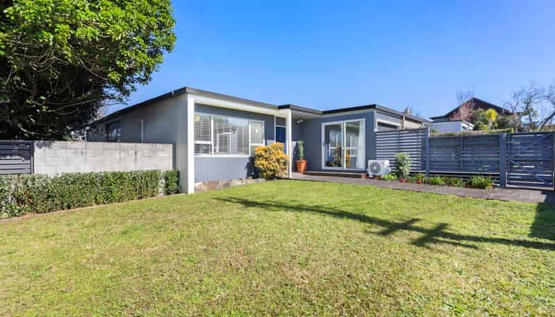 2 Wilding Avenue, Epsom