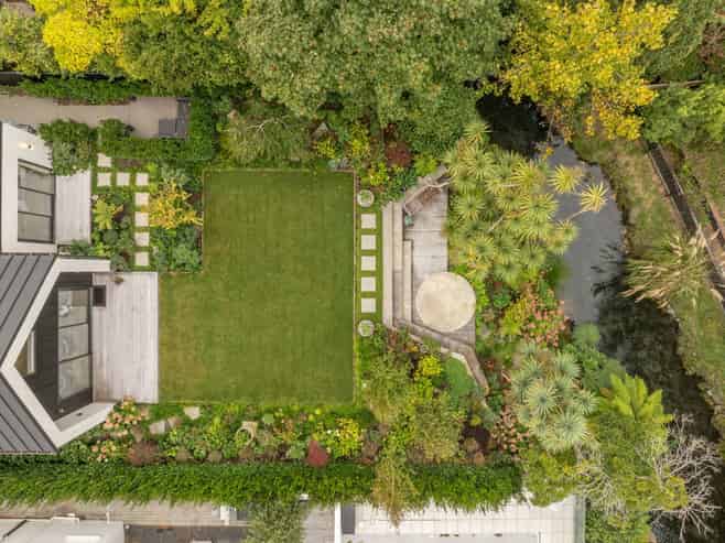 16B Daresbury Lane, Fendalton