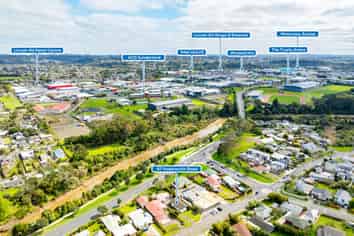 97 Vodanovich Road, Te Atatu South
