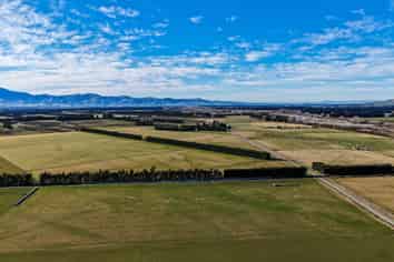 199 Mossburn-Five Rivers Road, Mossburn