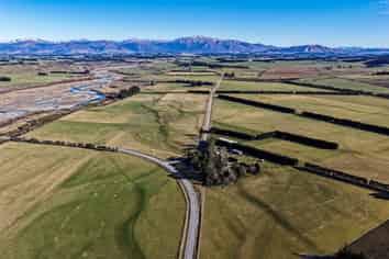 199 Mossburn-Five Rivers Road, Mossburn