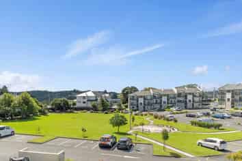 E17/71 Spencer Road, Albany