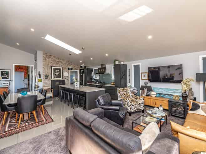 3 Kamahi Street, Castlecliff