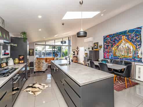 3 Kamahi Street, Castlecliff