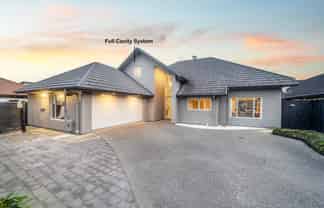 8 Deerfield Place, Flat Bush