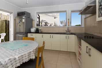 28 Aurora Avenue, Mount Roskill