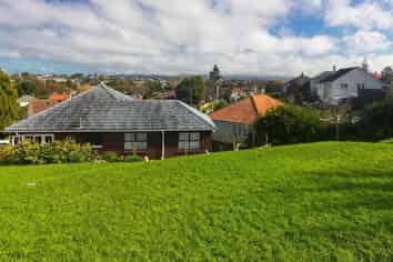 28 Aurora Avenue, Mount Roskill