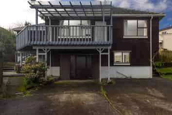 28 Aurora Avenue, Mount Roskill