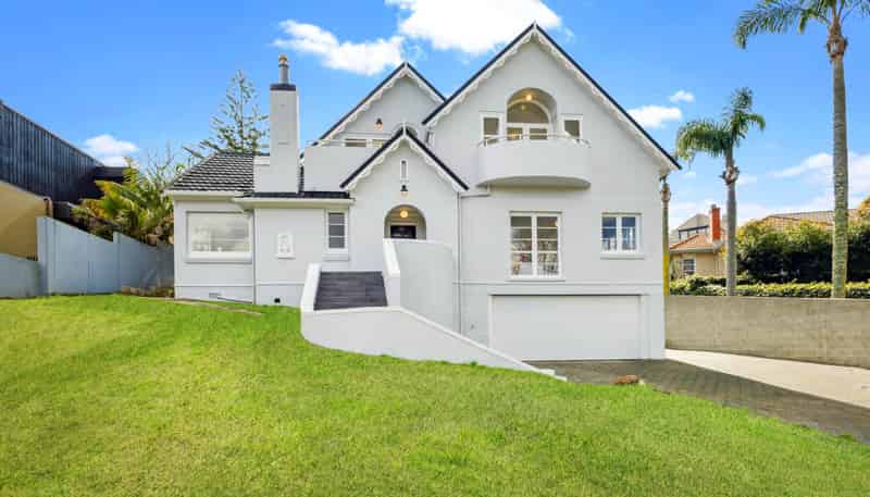 134 Paritai Drive, Orakei