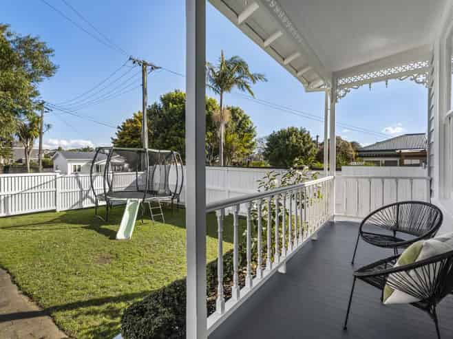 1/21 Foch Avenue, Three Kings