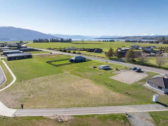 13 Tukare Loop, Te Anau