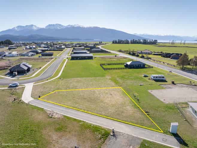 13 Tukare Loop, Te Anau