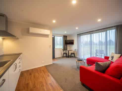 27 Dusky Street, Te Anau