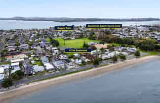 9 The Esplanade, Eastern Beach