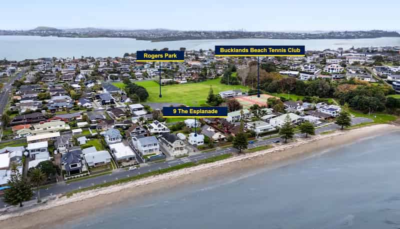 9 The Esplanade, Eastern Beach