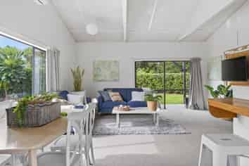 669A Wainui Road, Wainui