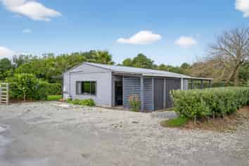 669A Wainui Road, Wainui