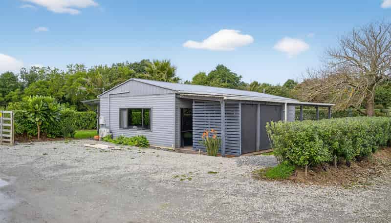 669A Wainui Road, Wainui