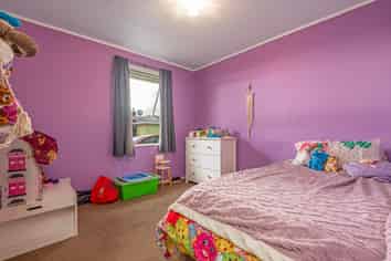 80 Hedges Street, Sanson