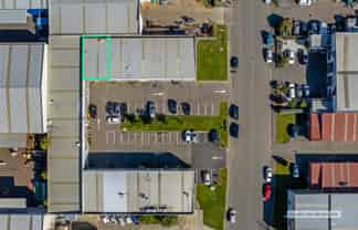 Small Industrial Gem in Sockburn