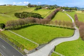 461A Apotu Road, Kauri