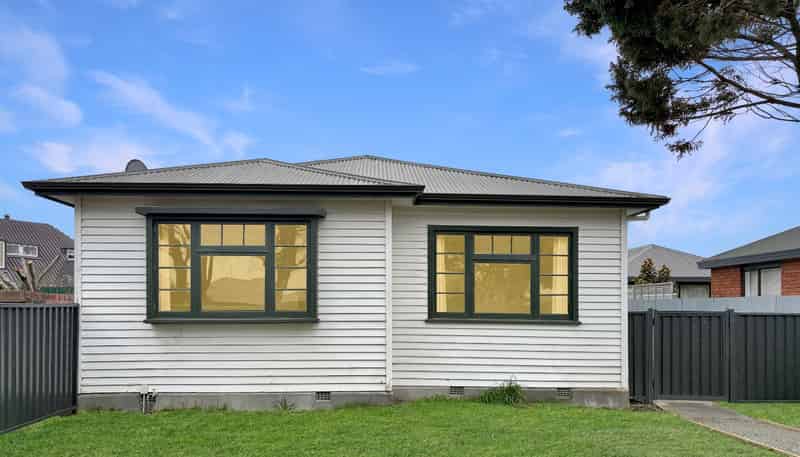 19 Oak Grove, Ashburton