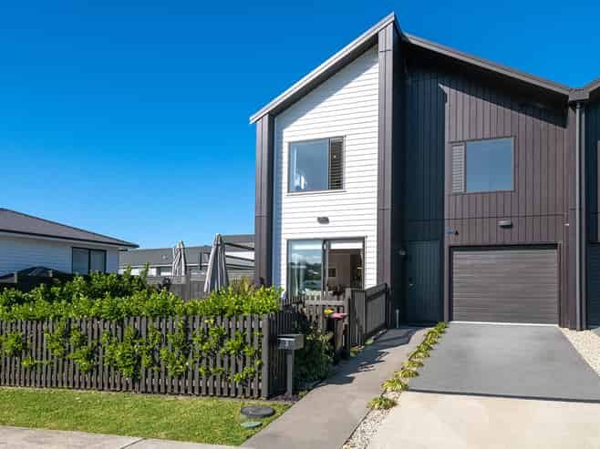 3 Koura Drive, Red Beach