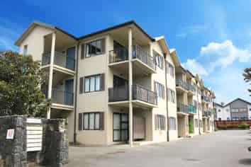 1E/47 Ireland Road, Panmure