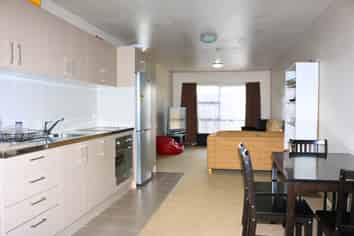 1E/47 Ireland Road, Panmure