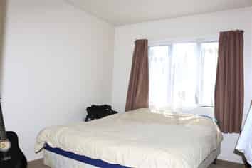 1E/47 Ireland Road, Panmure