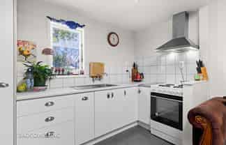 A and B of/603 Albert Street, Parkvale
