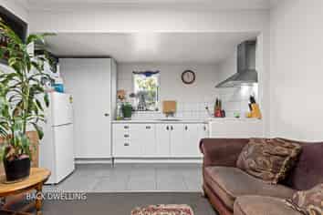 A and B of/603 Albert Street, Parkvale