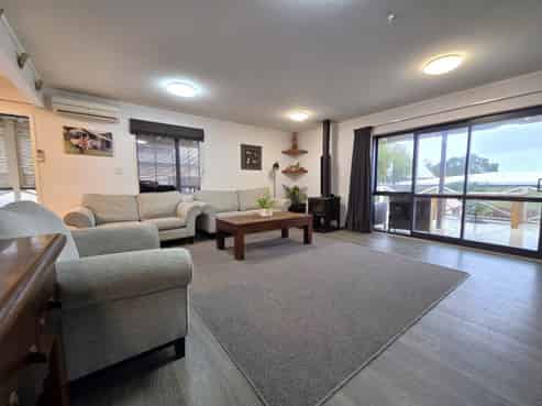 107 Rimu Place, Matarangi