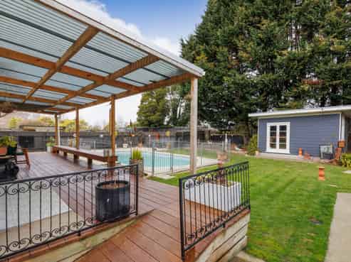 1565 State Highway 3, Awahuri