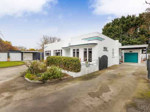 1565 State Highway 3, Awahuri