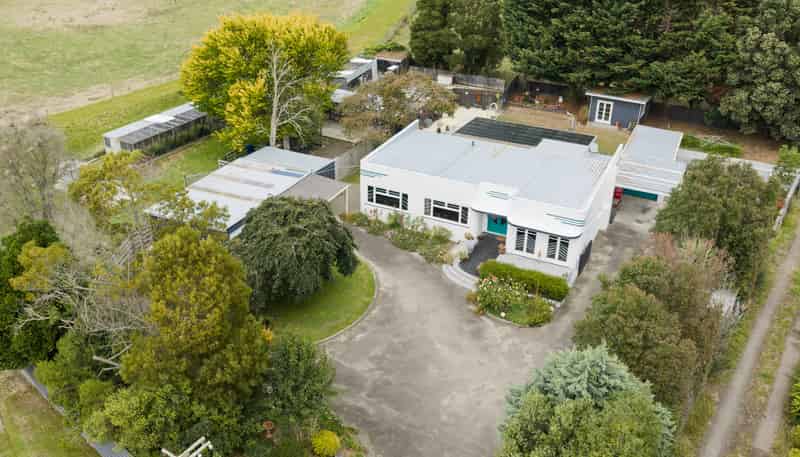 1565 State Highway 3, Awahuri