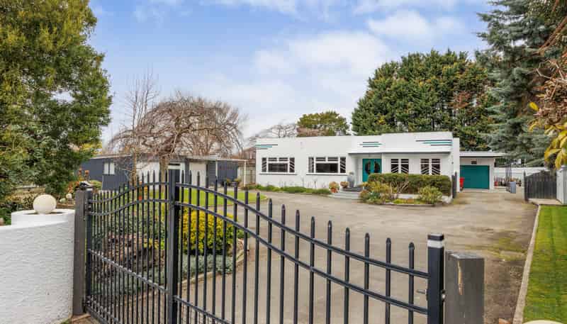 1565 State Highway 3, Awahuri