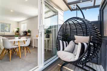 921A Whangaparaoa Road, Manly