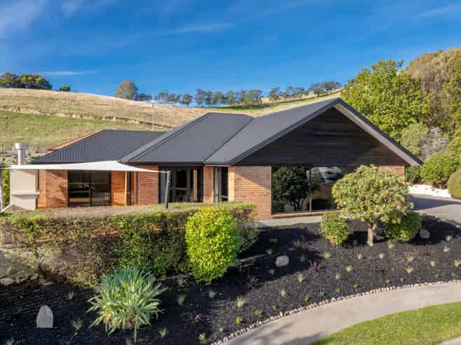 63 Forest Park Drive, Witherlea