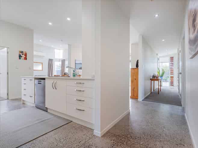 166 Sands Crescent, Matarangi