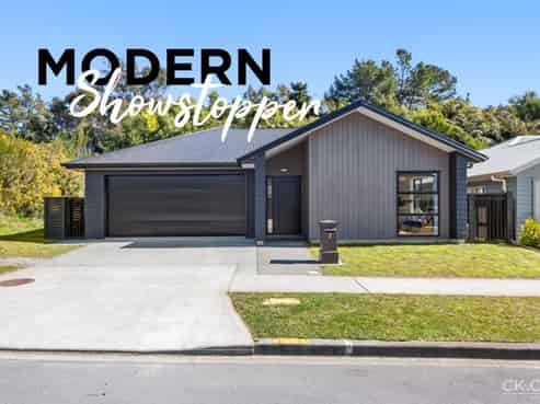 7 Te Awa Rere Grove, Stokes Valley