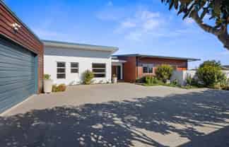 4 St Andrews Parkway, Waiwhakaiho