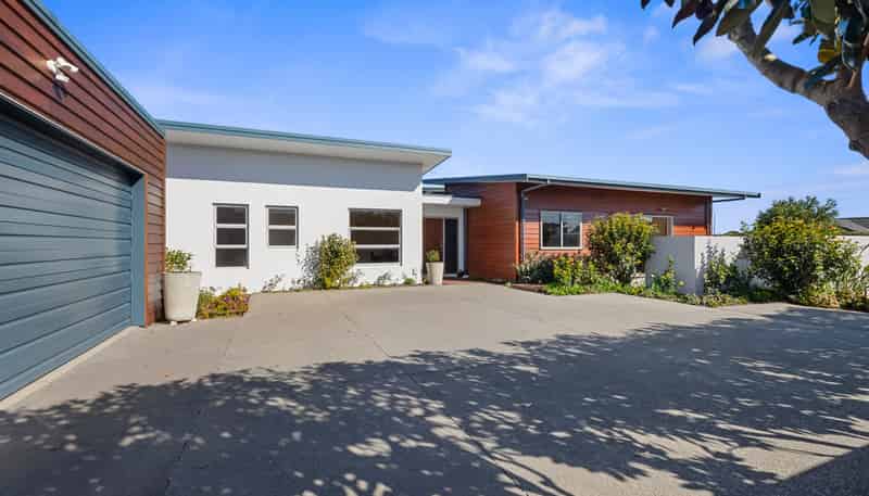 4 St Andrews Parkway, Waiwhakaiho
