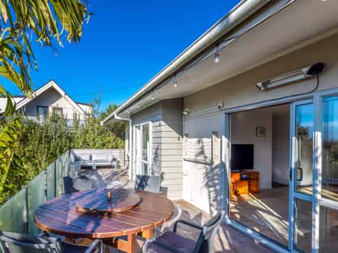 20 Wellington Road, Surfdale