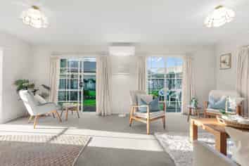 11/169 Whites Line East, Waiwhetu