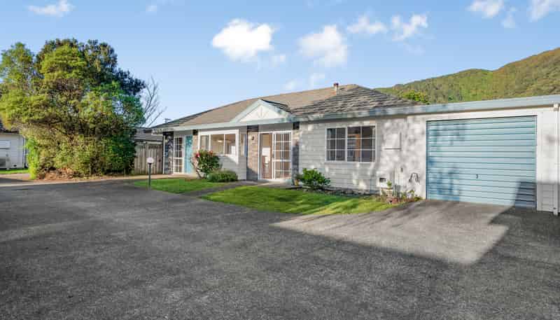 11/169 Whites Line East, Waiwhetu