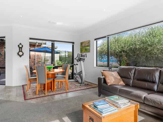 15 Cullen Street, Mangawhai Heads